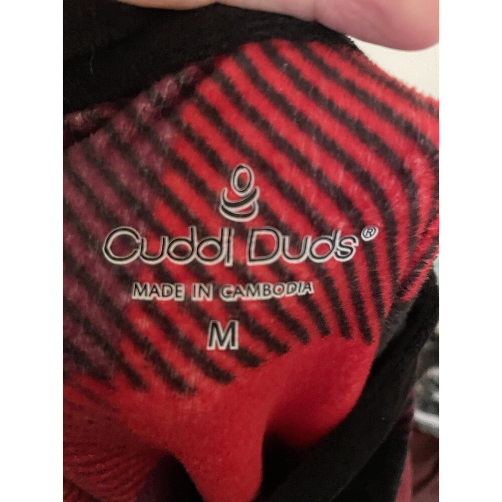 Women’s Petite Medium Red Plaid Cuddl Duds Fleece Top - Picture 3 of 3